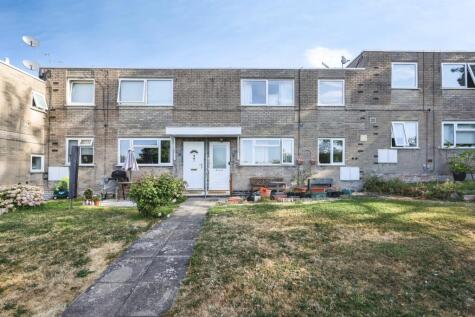 Elmfield Gardens, Worcester, Worcestershire, WR5