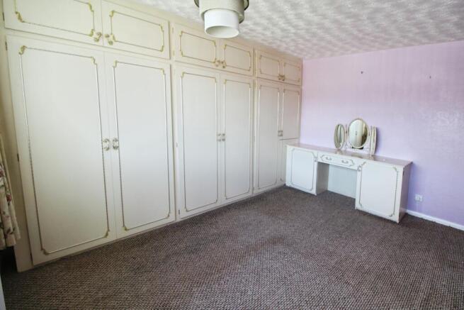 3 bed Semi-Detached for sale Image 11