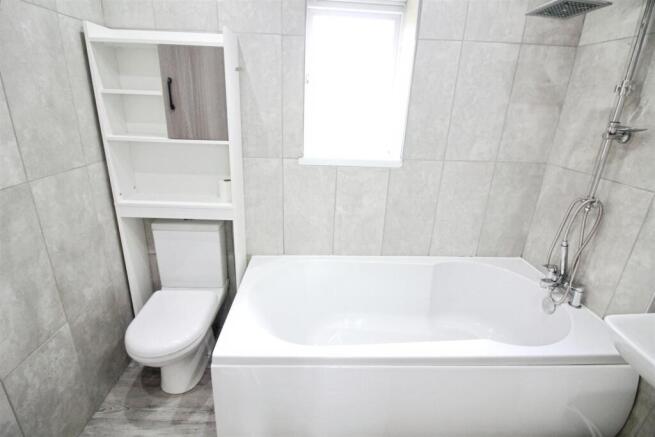 2 bed Semi-Detached for sale Image 11