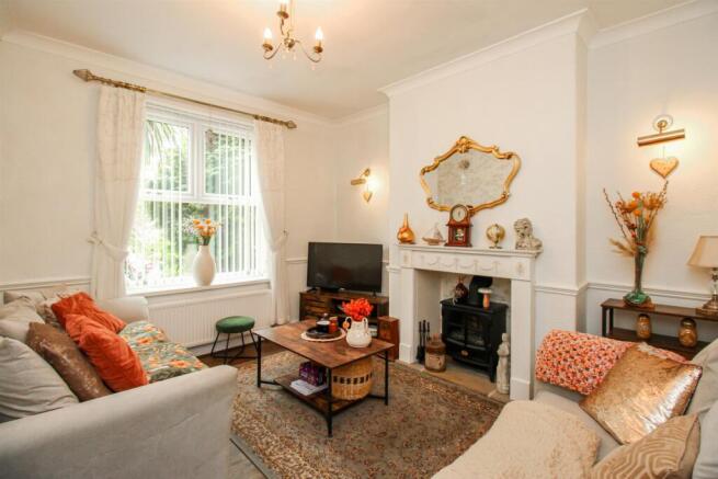 3 bed Terraced for sale Image 5