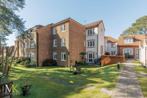 8, Catherine Wheel Gardens, Marlow Drive, Christchurch BH23 2UJ