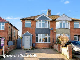 11, Pinecroft Road, Ipswich IP1 6BW