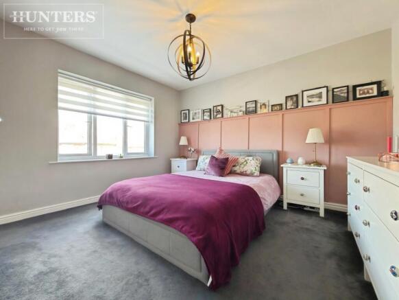 4 bed Detached for sale Image 12