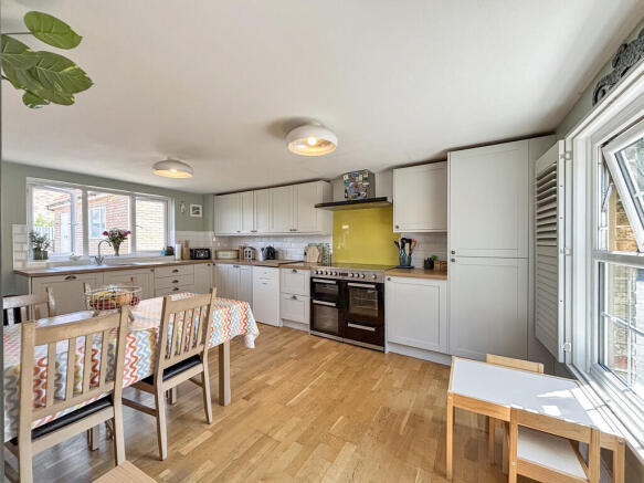 Kitchen/Dining ro...
