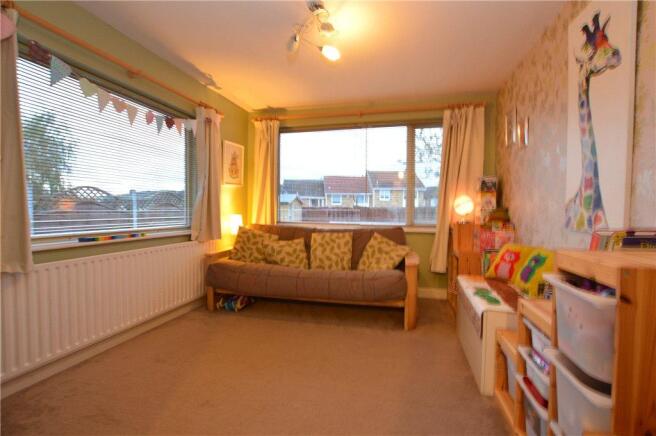 Sitting/Play Room