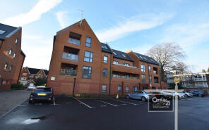 17, Moore Close, Southampton SO15 2RS