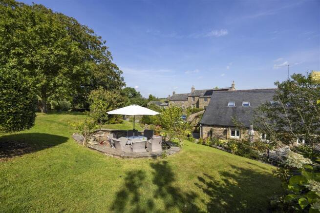 4 bed Barn Conversion for sale Image 4