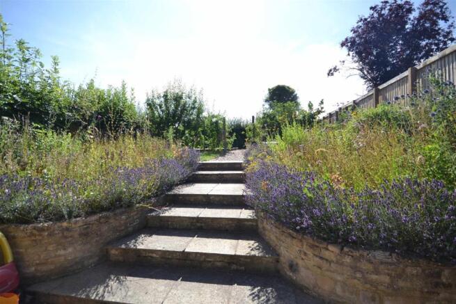 Barrowden - Garden i.jpg