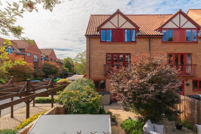 4W0CSI - External J.jpg