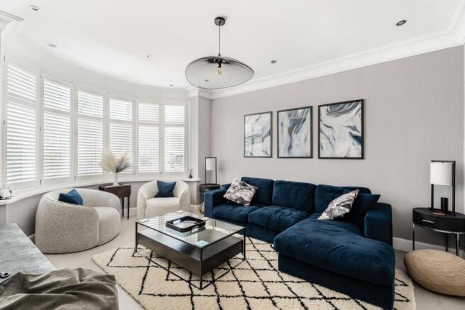 FRONT RECEPTION ROOM