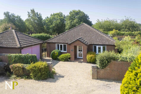 Lexden Road, West Bergholt