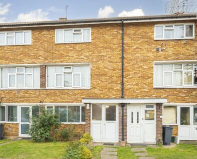 Stratton Close, Hounslow
