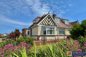 10, Melrose Gardens, Roker, Sunderland SR6 9LD
