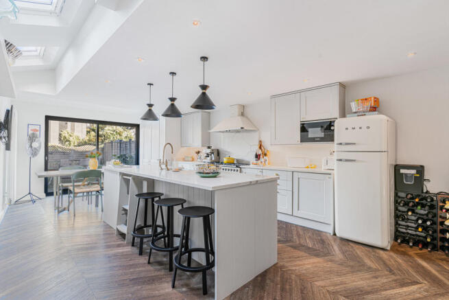 Kitchen/Dining