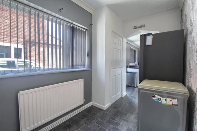 3 bed Semi-Detached for sale Image 9