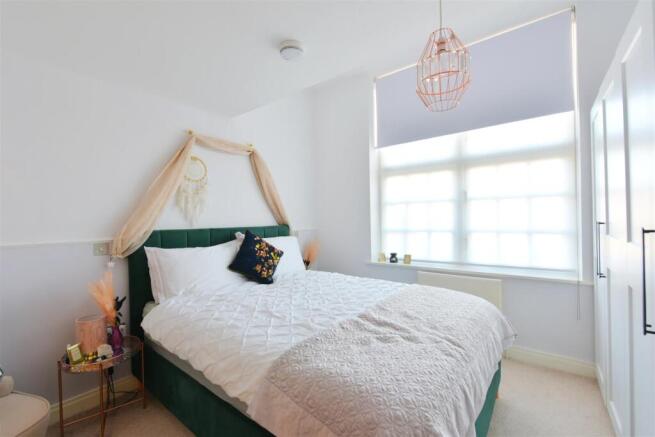 1 bed Flat to rent Image 7