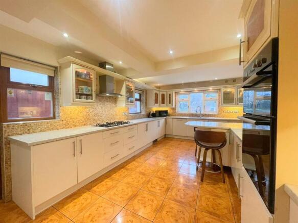 Kitchen / Diner