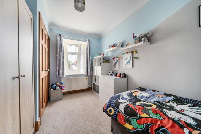 5 bed Semi-Detached for sale Image 11