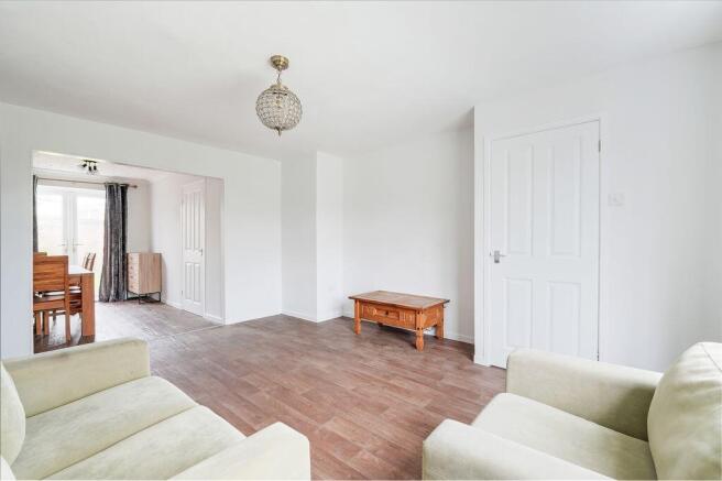3 bed Detached for sale Image 6