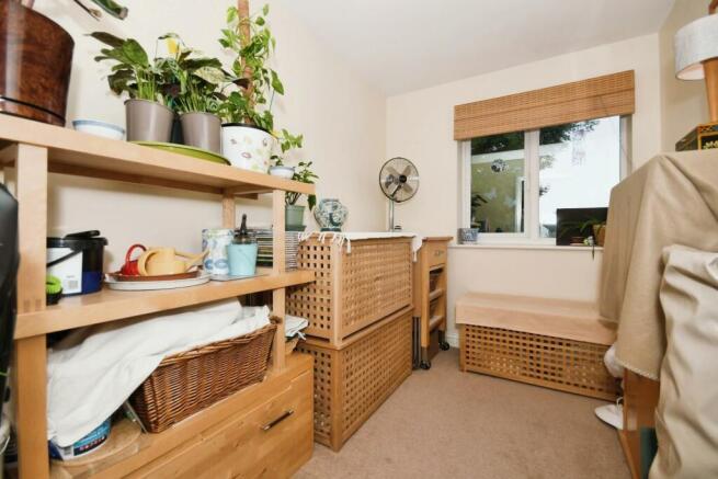 BEDROOM 3.jpg