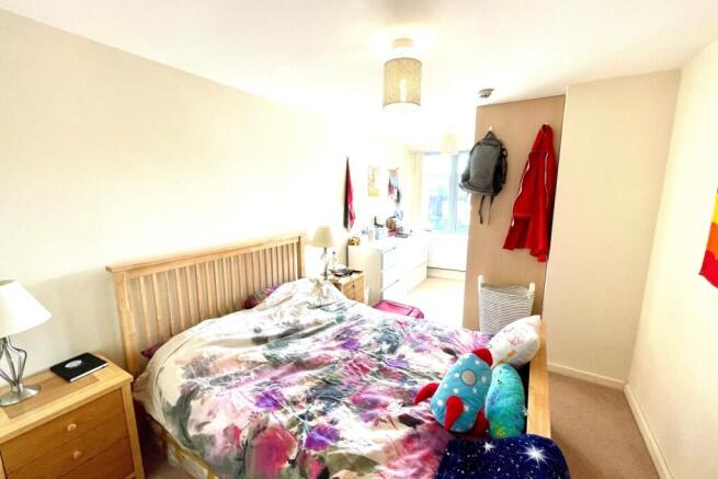 3 Clarke Court BEDROOM