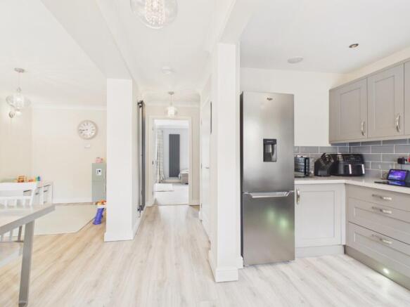 3 bed Detached for sale Image 6