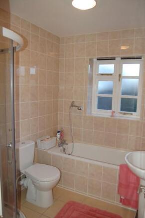 Annexe - Bathroom