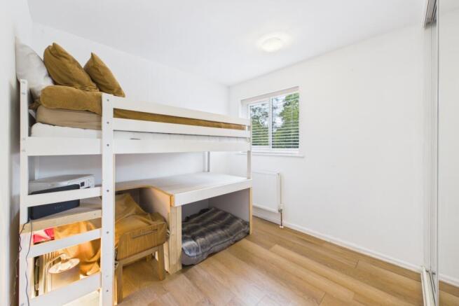 2 bed Apartment for sale Image 12