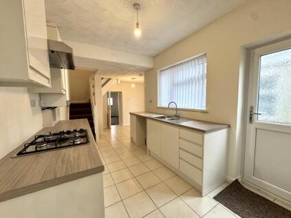 High Street, Caeharris, Merthyr Tydfil, CF48 3HB
