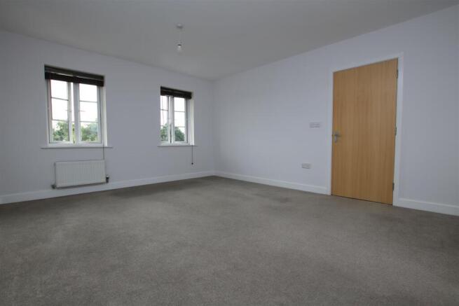 Living Room 1.JPG