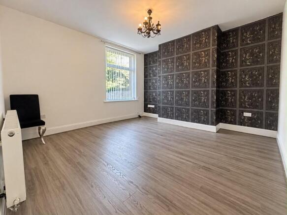 Alexandra View, Darwen, BB3 photo 4