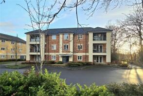 3, Crane House, Hurst Avenue, Blackwater, Camberley GU17 9AJ
