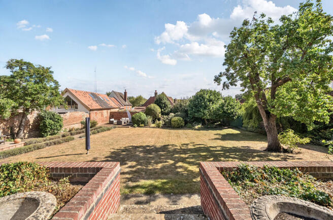 1343040-8-68b0701...