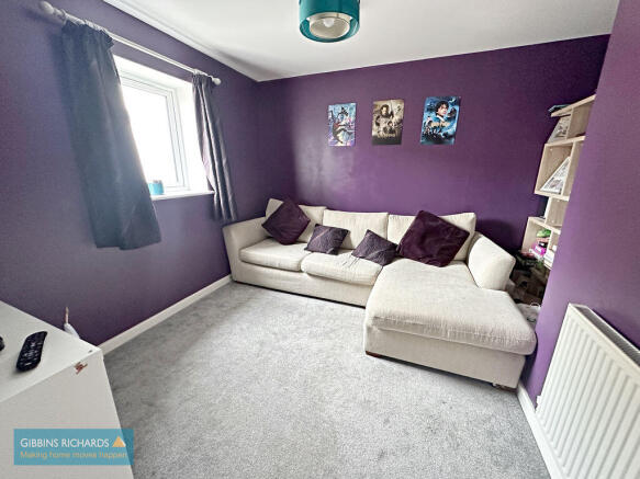 Sitting Room/Bedroom
