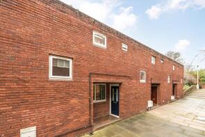 3, Blacktree Mews, London SW9 7NJ