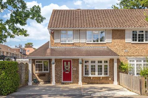 Chapel Road, Smallfield, RH6