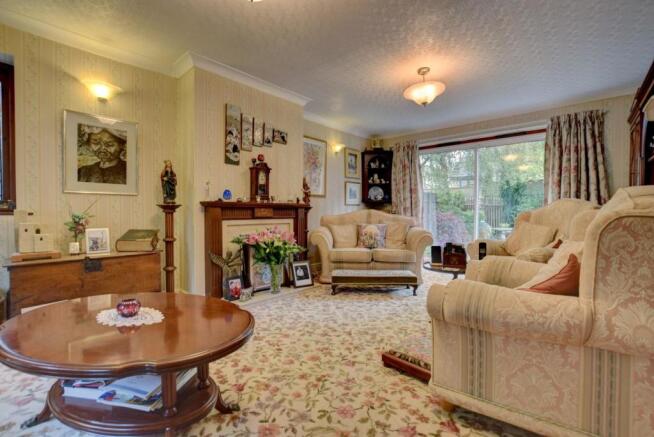 5 North Park Avenue