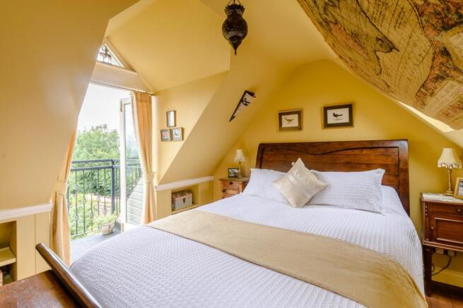 Double Bedroom