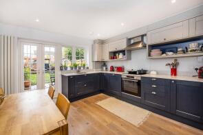 6, Thaxted Place, London SW20 8JF