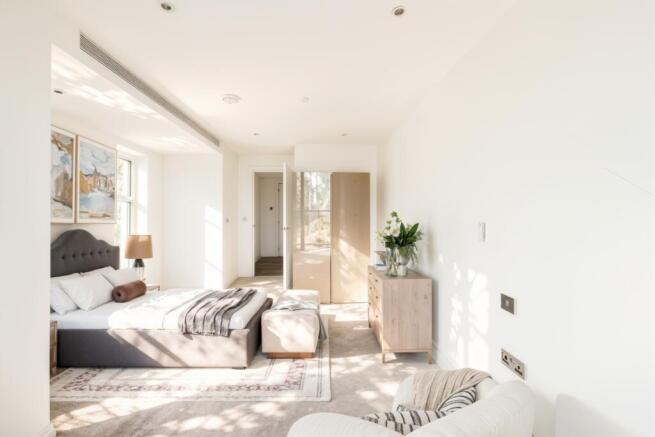 Property_36C2_Bed...