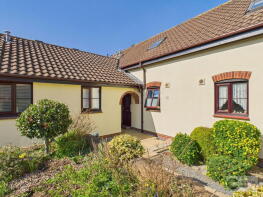 19, Fairwaters, Longford Lane, Newton Abbot TQ12 3EA