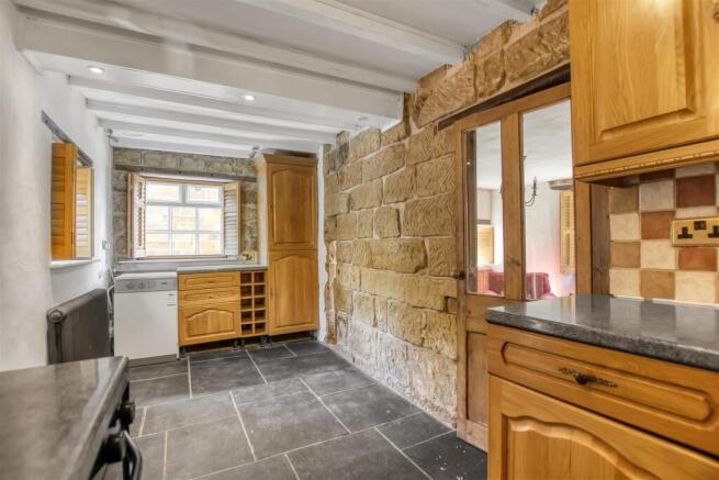 3 bed Detached for sale Image 6