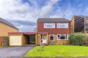 21, Coppins Close, Berkhamsted HP4 3NZ