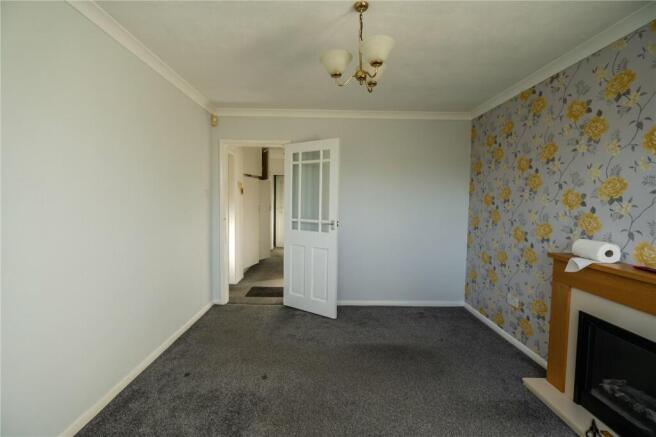 Living Room (2)
