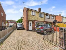 5, Clarence Road, Wrexham LL11 2EU