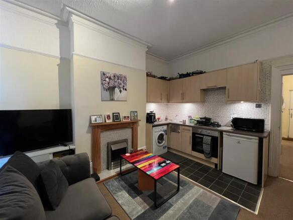 Open space kitchen/living room