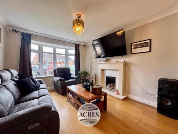 WhatsApp Image 2026-04-14 at 15.35.44 (1).jpg