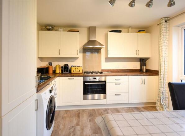 kitchenn.jpg