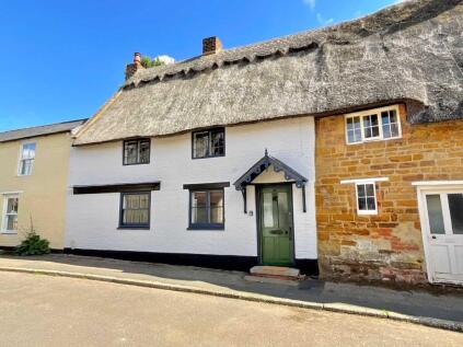 31 Sutton Street, Flore, NN7 4LD