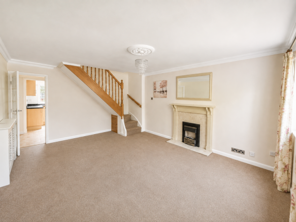 2 bed Semi-Detached for sale Image 8
